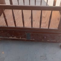 جربايا أطفال • قابل تفاوض • تواصل خاص