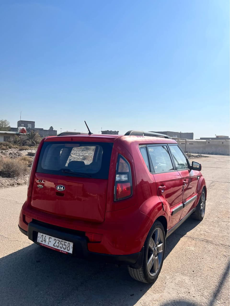 كيا صول 2011 خليجي جاهزه مكينه كير حداده مكفوله من ضربه رقم بصره بسمي سعر 88 للستفسار ع رقم *********** البصرة, العراق
