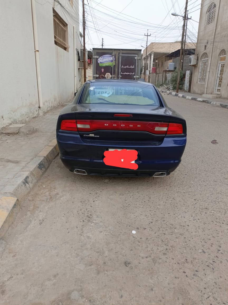 سلام عليكم  جارجر 14لون نيلي سياره. جديده ما نقصه برغي  مكينه  كير حداده.  تبريد   نص فول  كير كصبه سياره جاهزه. مكاني بصره متومه ارقام. سنويه. مكينه 3600كصه جنطه  ر قم ***********

