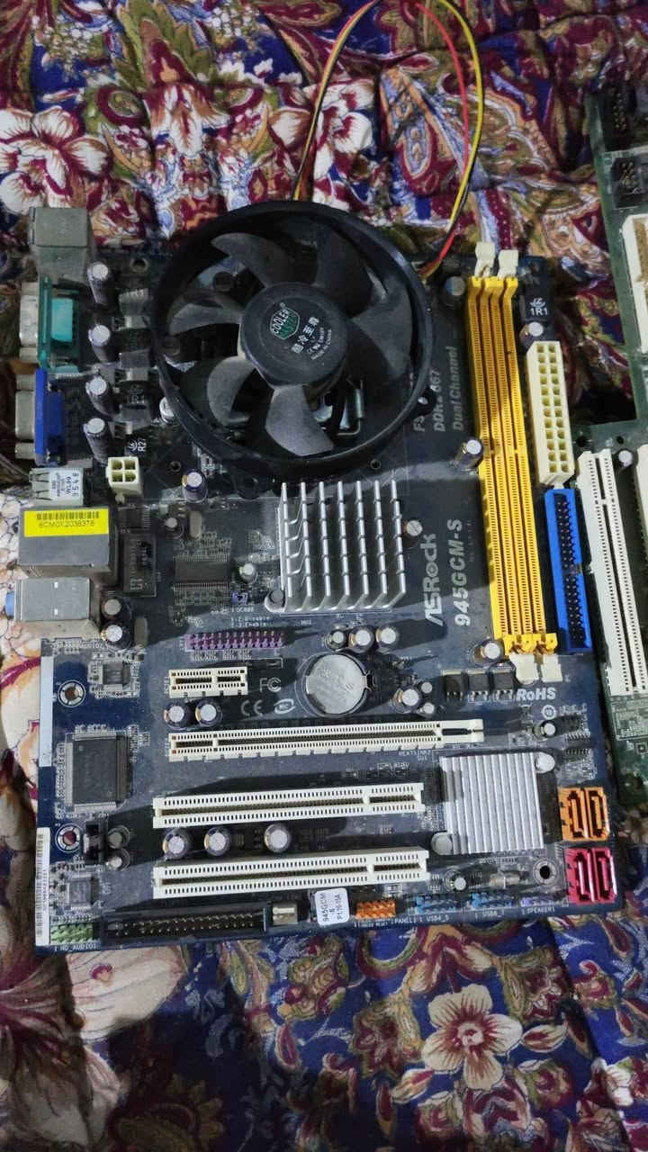 مراوس وية مذر بورد ومعالج زينات واذا بيع هم يرهم
 الكارت بي مشكلة صورة تفصل البورد جديدة مشتغلة مرا وحدة فحص وكلش زينة قوية وياها معالج e52650 v4 وبوردات قديمة وياهن معالجاتهن وبورات شوفة عينكم وبعد عندي غراض بس مالحكت اصورهن المهتم يعلق او يراسلني واني بالخدمة


**إذا كنت صاحب هذا الإعلان وتريد حذفه لأي سبب، رجاءا أرسل رسالة إلى الدعم الفني**