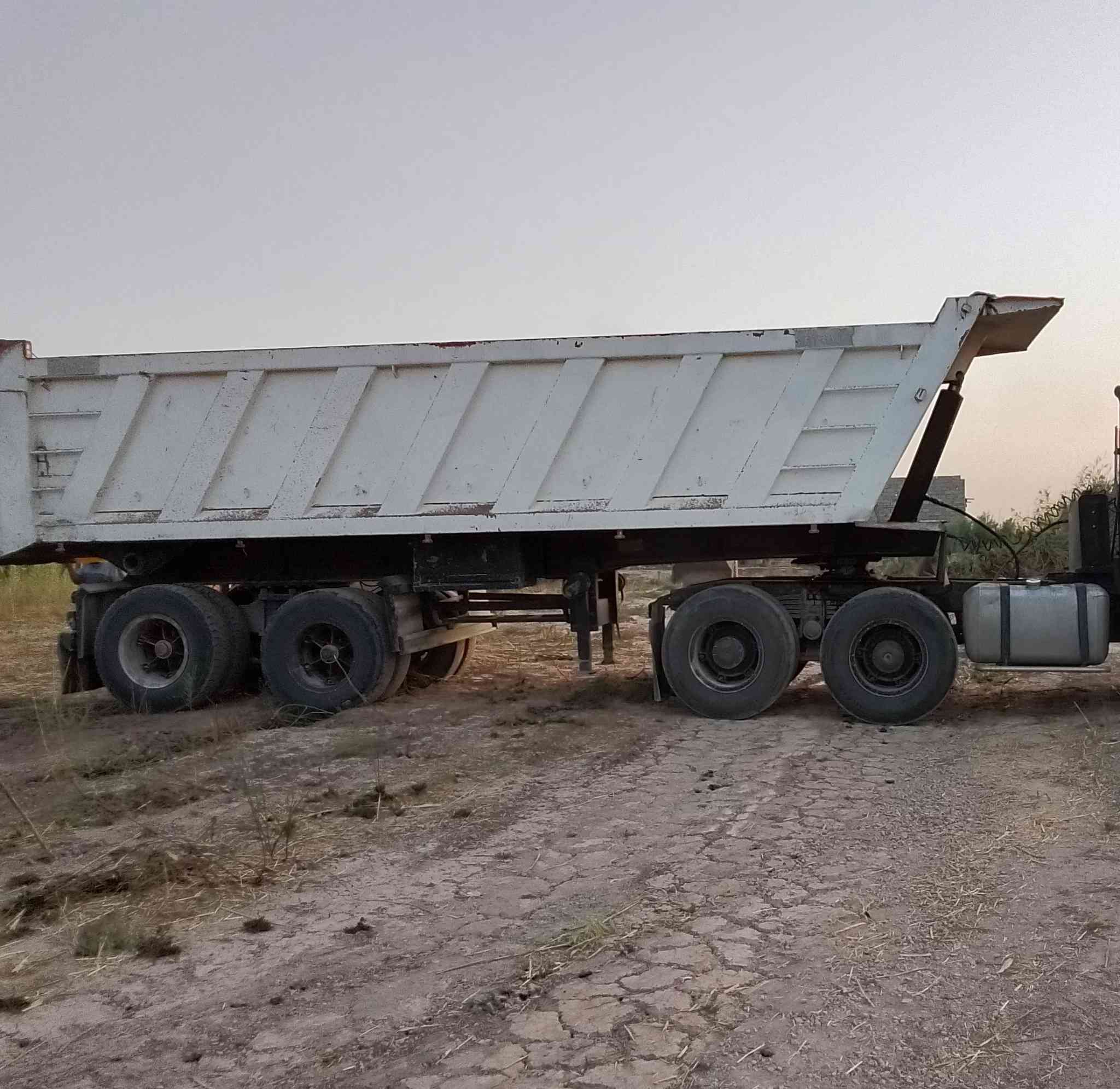 السلام عليكم عريانه الماني لبيع السعر١٤٥ الذرعه31الاستفسار على هذا الرقم ***********
