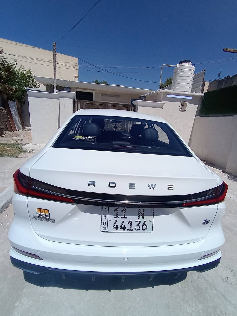 السلام عليكم روي موديل ٢٤ مكفوله عام فول مواصفات السعر ١٠٥ ورقة بيه مجال بسيط باسمي *********** بغداد السيديه
