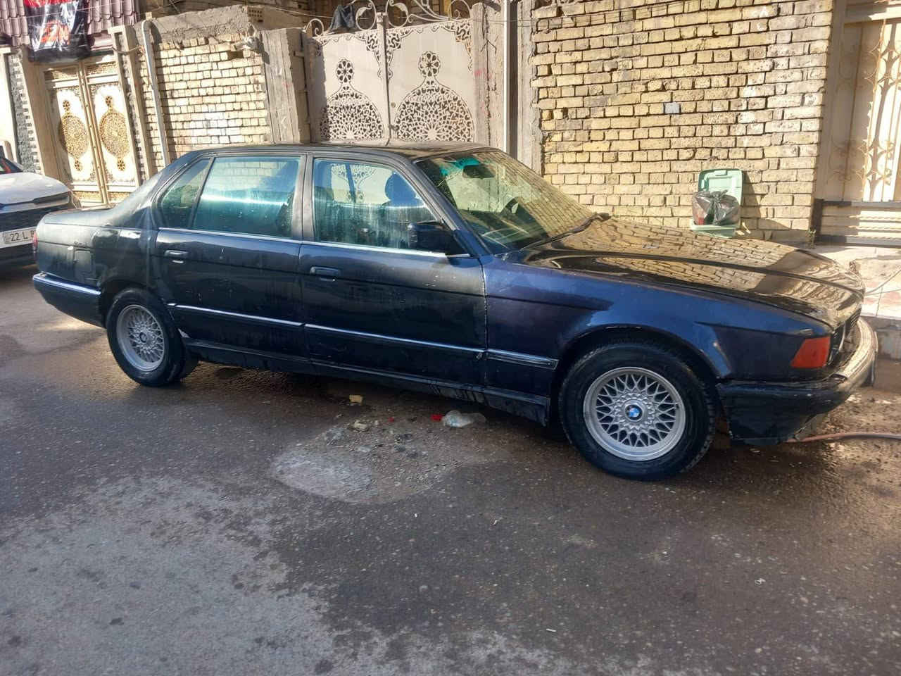 🚨 للبيع BMW 735 V8 – فرصة ما تتكرر 🚨
إذا تدور على بي إم دبليو فخمة ، هاي فرصتك.

🔥 مكينة بلاد جديدة
🔥 كير بلاد جديد
🔥 محرك V8 بأداء قوي وصوت يطرب
🔥 السيارة جاهزة 
🔥 كهربائيات كله جديد بلاد 
رقم بغداد تحويل ثاني يوم
السعر 37وبيه مجال 
سيارة للذوّاقة، راحة، قوة، وفخامة بكل تفاصيلها.

📩 للجادين فقط، المراسلة على الخاص، والسعر يُناقش بعد المعاينة.
***********
***********
