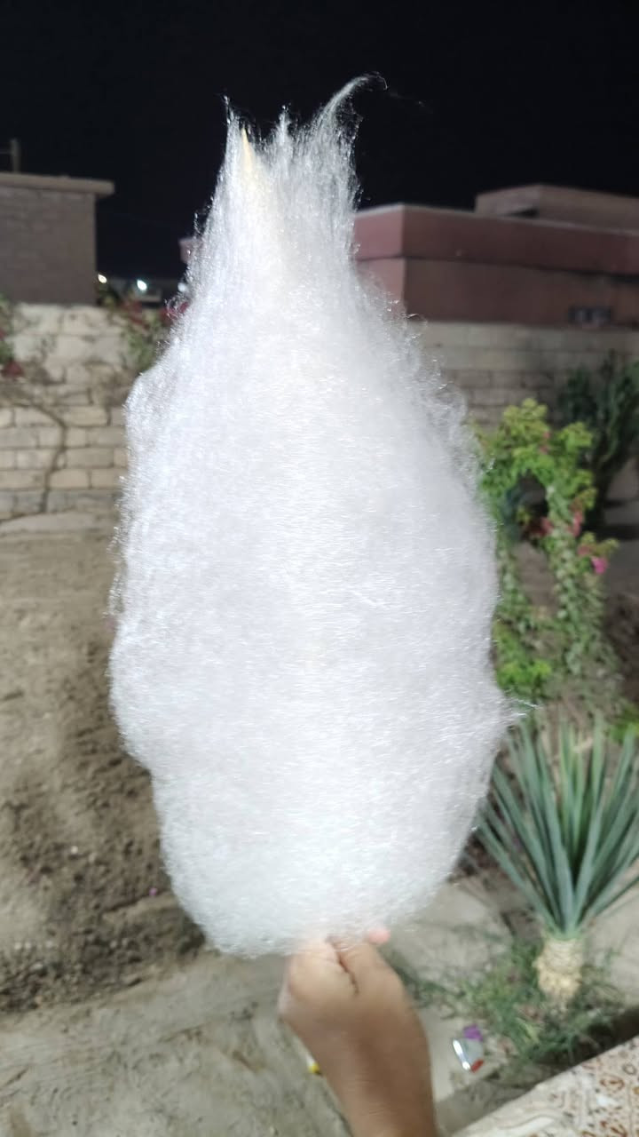 السلام عليكم
مكينة (شعر بنات ) للبيع شرط الشغل السعر 150 وبيها مجال 
*********** مكان المسحگ
