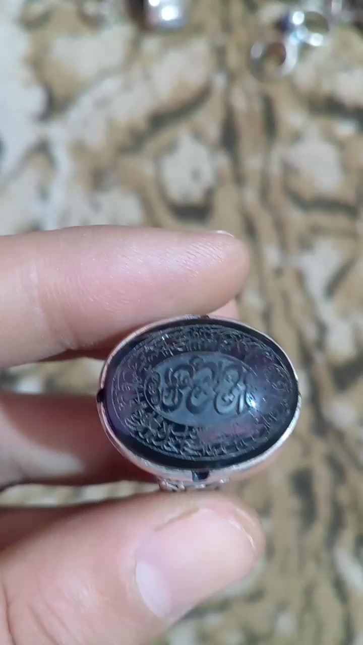 السلام عليكم اخواني
محابس فضه اصلي
واحجار اصاي كريمه
عندي هواي احجار ومحابس وكلشي
اي استفسار خلي يراسلني وبخدمه
مكاني البصره
واتساب ***********
