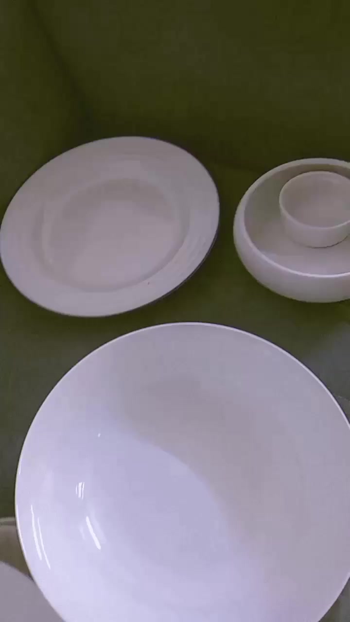 السلام عليكم اخواني اخواتي متوفر مواعين فرفوري اصلي درجة اولى بأسعار جدآ مناسبه نصهم  حراري فرن 
يتوفر توصيل


**إذا كنت صاحب هذا الإعلان وتريد حذفه لأي سبب، رجاءا أرسل رسالة إلى الدعم الفني**