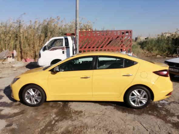 السلام عليكم اخوان الانتر ٢٠٢٠ وارد أمريكي
سياره خير من الله جاهزه عل اخر حبايه
كير اي اتي المرغوب ومكينه خير من الله
وحداديه وتبريد وتخم تاير جاهزه بمعنا الكلمه لسيارة مالت جناي كبل للشارع
ضرر السياره تبديل قبق الجنطه والبنديد ولسعر ١٣٠وبيهة مجال للشراي رقم صاحب لسيارة *********** غير متواجد عل فيس
