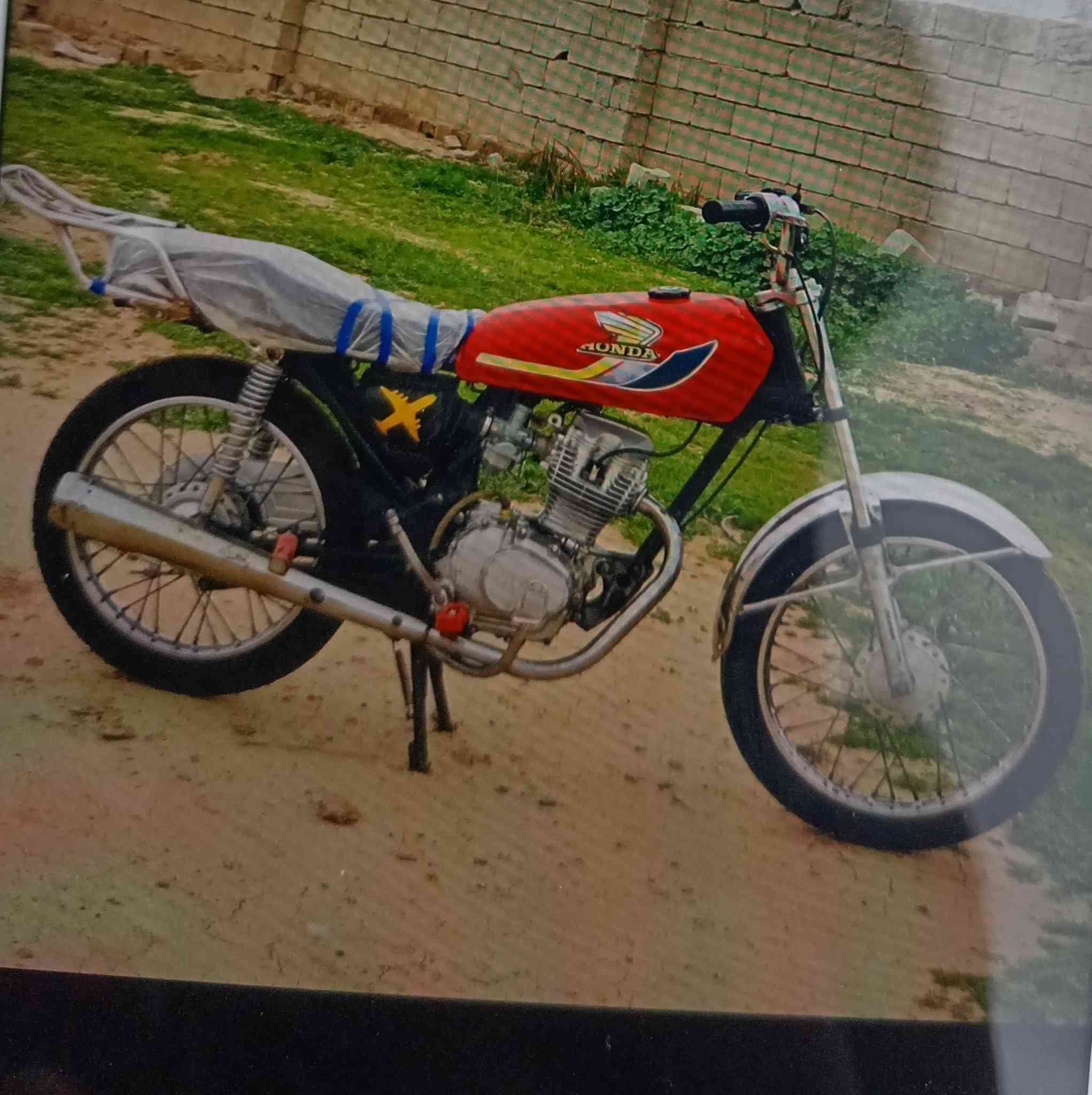 السلام عليكم 
نامه موديل 2017البيع اومروس محرك نضيف 
نشط فول السعر 225وبي مجال


**إذا كنت صاحب هذا الإعلان وتريد حذفه لأي سبب، رجاءا أرسل رسالة إلى الدعم الفني**