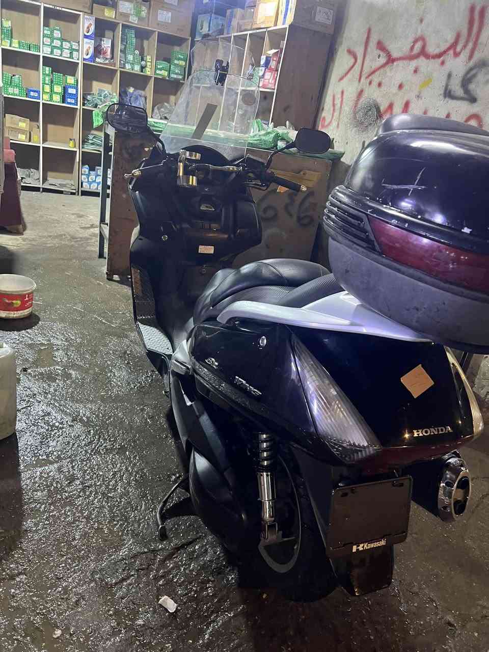 سلام عليكم درجه سلفر ونج دراجه مكفول عامه مكينه 400  العنوان الحبيبه جكمجات نفخ دراجه خير من الله 
السعر 17 وبيها مجال ***********
