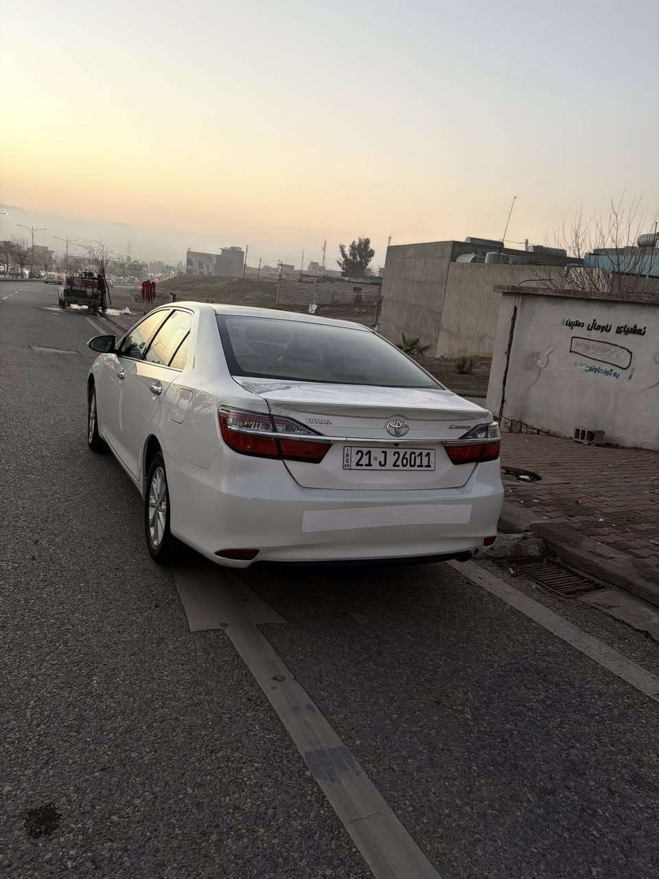 السلام عليكم / 

كامري 2015 خليجي فول عدا البصمه فتحة سقف تبريد قطعتين  تحكم ستيرن شاشة رقم سليمانية ماشية 200 الف حقيقي محرك ما مفتوح السيارة نظيفة مال جناي بيها شبرين بارد فقط الباقي كفالة عامة تحويل أو وكالة ثاني يوم مكان السيارة السليمانية  السعر 175$ وبيها مجال للاستفسار ***********

