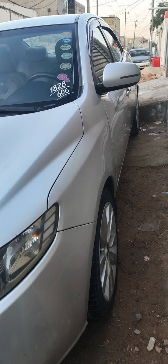 السلام عليكم
سيراتو ١٢سنوية بأسمي تحويل جديد سنوية ٢٠٣٠ تحويل مضمون محرك ١٦٠٠ كير ٦نمرتحكم ستيرن شفتات كير محرك كفاله باتري جديد مبدل وصل الشراء موجود دوشمه جديده سياره كلش حلوه رقم سليمانية السعر ٩٢ وبيهه مجال مكان السيارة الكوفه شارع المطار للإستفسار الاتصال*********** تحياتي لمدير الكروب .
