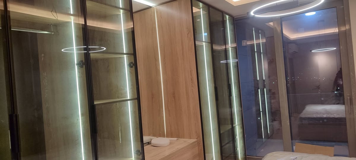 کۆمپانیای لاپا بۆ سەرجەم کارە کارەباییەکان
شركة لابا لجميع أعمال كهرباء ***********
Lapa Company for all electrical works Arbil, Iraq
