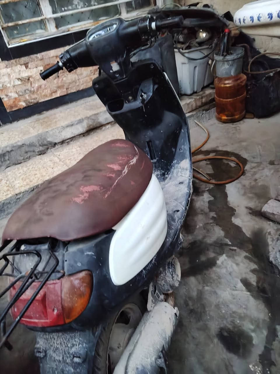 دراجة منغولي للبيع محرك ناعم شلعه قويه شاصي نظيف السعر 125 قفل
