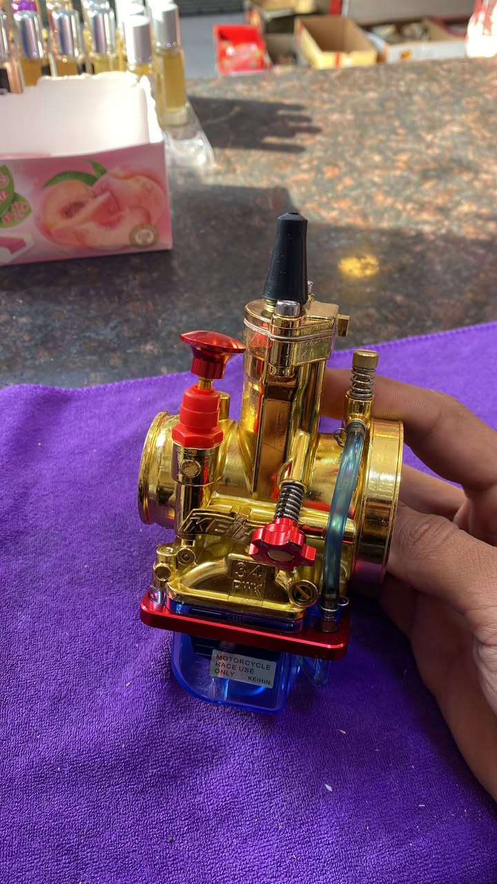 سلام عليكم كابريته قفاز حجم 34 مستعمله شهر واحد شلعه ومعدل صلوات حلو بيها جنت شادها على سكنس فحل قيم وأخذها جماعت ال25 لا تطبلي ووايرها وياها


**إذا كنت صاحب هذا الإعلان وتريد حذفه لأي سبب، رجاءا أرسل رسالة إلى الدعم الفني**