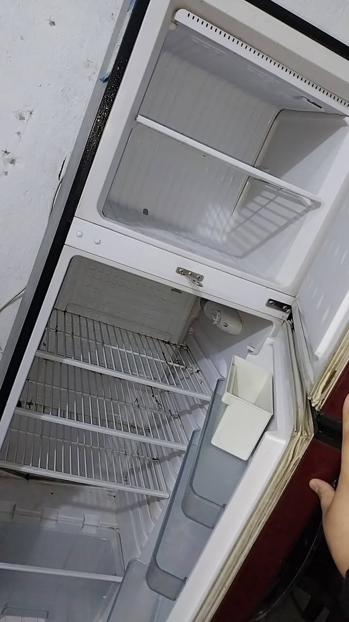 السلام عليكم غراض منزليه نضيفه جدأ عنوان شارع الطيار اسعار مناسبه


**إذا كنت صاحب هذا الإعلان وتريد حذفه لأي سبب، رجاءا أرسل رسالة إلى الدعم الفني**