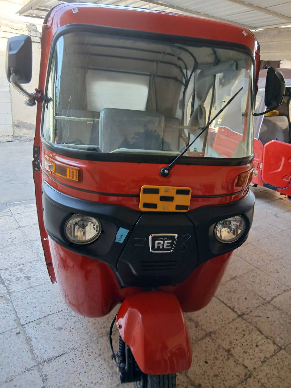 سلام عليكم
تكتك موديل ٢٠٢٣ ما مرقمه 
مكفوله من كل شي 
منطقة جسر ديالئ القديم 
رقم الهاتف :- ***********
