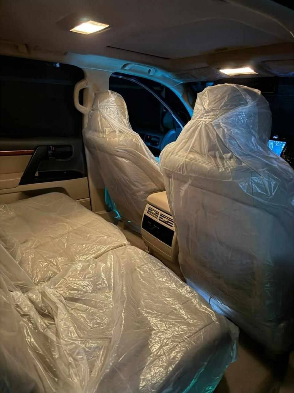 لانكورز ٢٠١٣ ساز بيهه باب مبدل اصلي بدون صبغ اصلي شركه وبيهه بوارد ٣ مكانات سعر ٣٢٠ ورقه ***********
