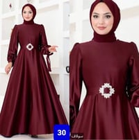 فساتين • قصيرة وطويلة • مقاسات ٣٦-٤٨