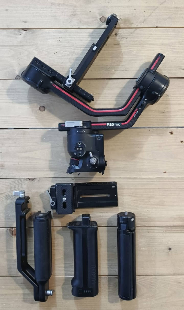 رونين ار اس ثري برو 
نضيف 
لا يعاني من اي مشاكل

 سعر 5⃣5⃣0⃣ الف و بي مجال بسيط
اكرر السعر ٥٥٠ الف دينار 
 
الموقع 📍 النجف الأشرف 
توصيل موجود 

***********
