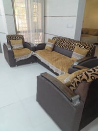 قنفه • ٥ نفرات • نص فخم