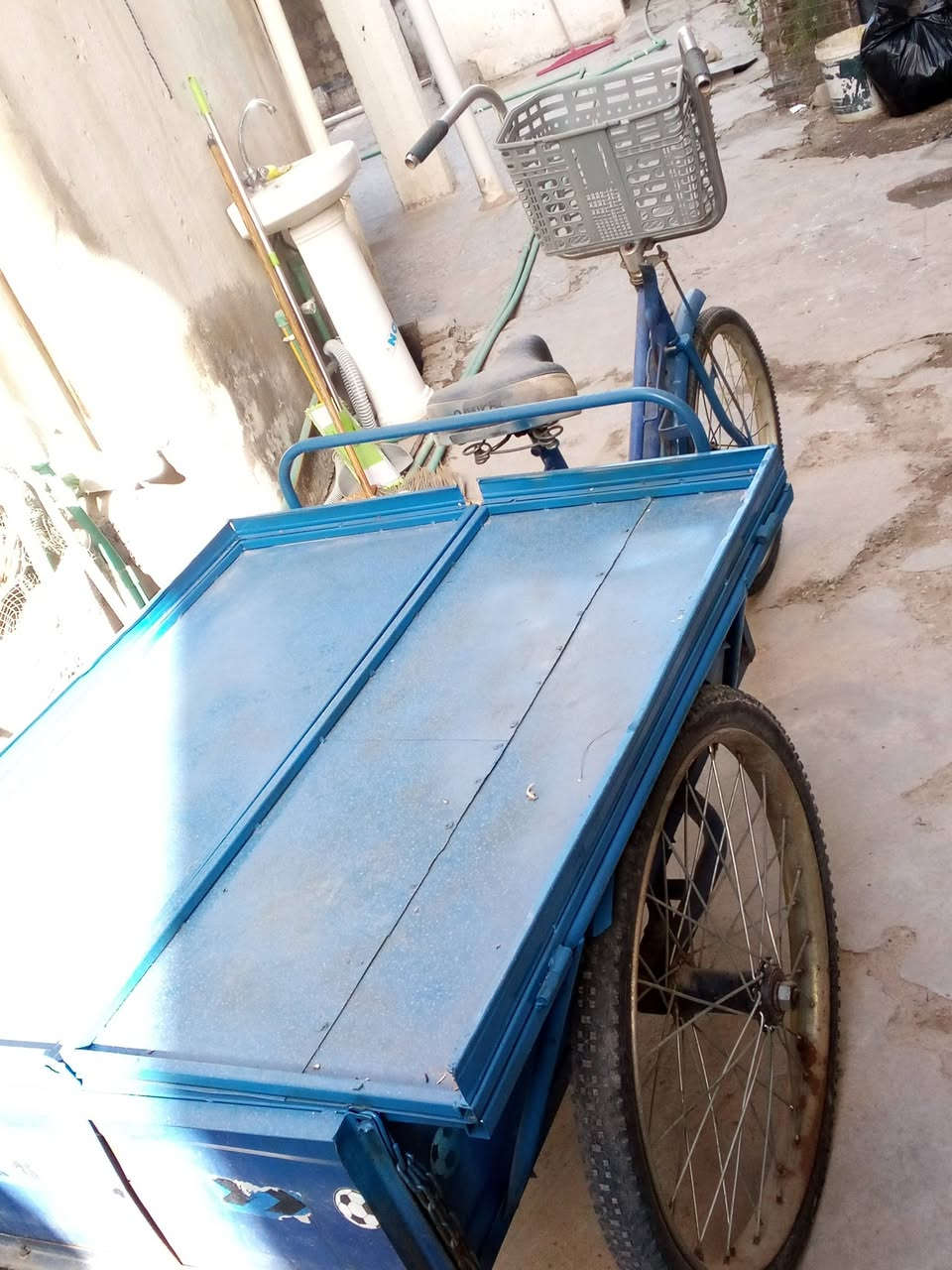 السلام عليكم بايسكل بدي مال مشاريع صغيره العنوان ديالى بعقوبه ‎***********‎،،سعر 200, بيه مجال
