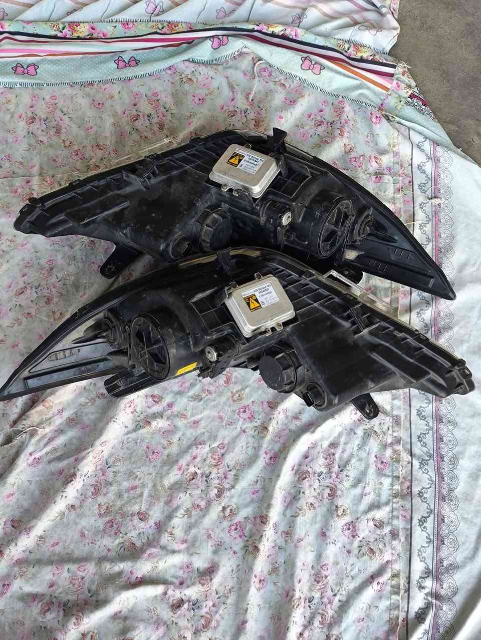 السلام عليكم 
زوج مازدات سوناتا مضلع من ال١١ لل١٤ تفصيخ بعدهن شركه 
زنون بلادي ام الماطور 
٢٠٠الف
***********
