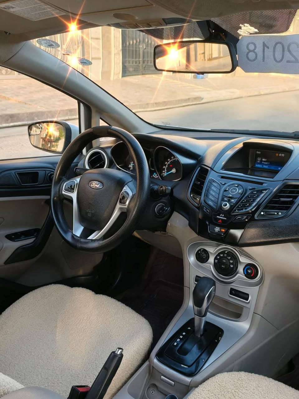 بەس بۆنیتی سبوغە بێ ژۆرێ بێ ئێرباگ مەکینە 16 بێ تۆربۆیە مەکینە مەرغوبە گێر و مەکینە و کارە باییات و بەناو کردن هەمووی بەشەرتە سەیارەکە جایزە هەمووی شتی نووێیە بۆ پەیوەندی کردن *********** أربيل, العراق
