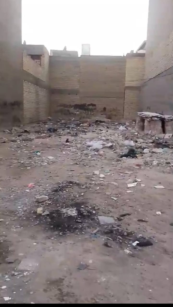 سلام عليكم
قطعه ارض للبيع زراعي سند25 بكاع بيت حسب الله مساحه الارض 250متر موقع الارض مقابل شارع التربيه العبيدي خدمات كامله تبليط ماء كهرباء مجاري السعر 110مليون 
للاستفسار الاتصال ***********
