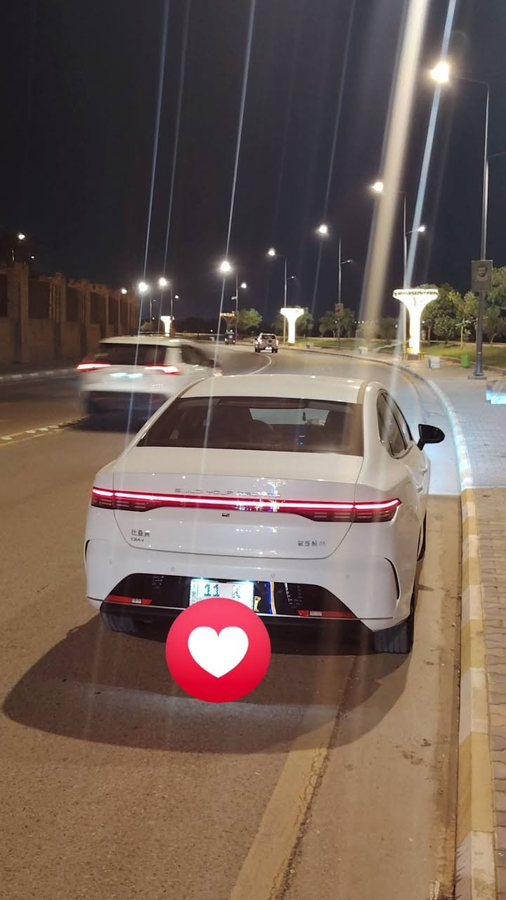 دستروير 2025 رقم بغداد بااسمي تحويل ثاني يوم
ماشيه 3100 الاف قابله للزياده سياره مدوشمه عام كشنات ارضيه جنطه دشبول استيرن خياط جلده كير اضافه الدوسات الجكمجه الفرس البيبان  مغلف نايلون 

كفاله عامه  من البارد والصبغ والضربه

🟢 ابرز المواصفات :- 

بصمة تشغيل عن بعد 

شاشة كبيرة دوارة 

حساس خلفي 

ويل كروم 

لايت زنون 

بك لايت لد 

محرك 1500 

3 انضمة قيادة 

تحكم مقود جانبين 

تبريد 2 قطعة 

هاند برك كهرباء 

كير ماوس 

درايڤ مود 

عداد دجتل 

ملحقات وشاحن كاملة.

20مليون 500 وبيهه مجال بسيط 

مكاني الكوت 

غير متواجد على الفيس

للاستفسار ***********
