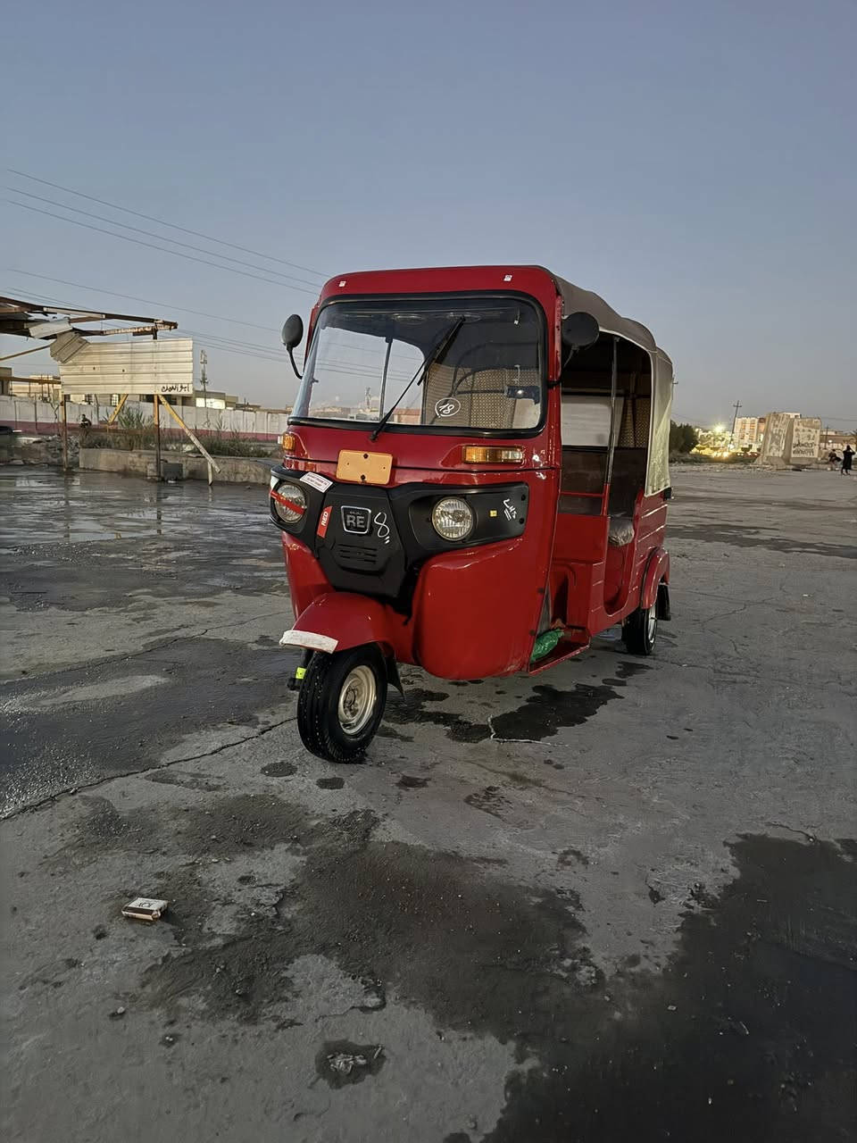 سلام عليكم تكتك موديل ١٨ كفلاه عامه مصبوغه عام جمليه بدون 
ضربه تكتك خير من الله تكتك معمره من صفر من كلشي تكتك اورواق كامله بيه مكينه عشرين
***********
