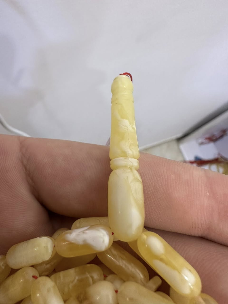 السلام عليكم 
بسم الله تبارك الرحمن 
مسباح كهرب حر طبيعي كصه صنوبري كبسولي ماطيح سيراميك بجبس بعسل شاهد قطعه وحده ملطخ للطول 
مع كركوشه خليجي 
عدد حبات 54
وزن القطعه 22,5
توصيل موجود جميع محافظات العراق


**إذا كنت صاحب هذا الإعلان وتريد حذفه لأي سبب، رجاءا أرسل رسالة إلى الدعم الفني**