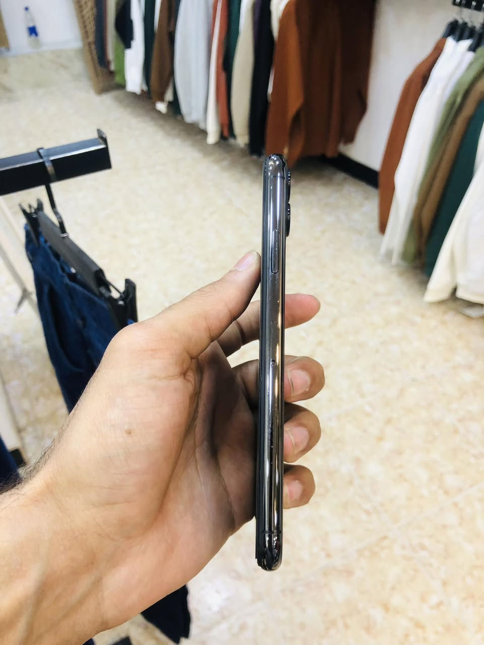 فول نضافه استخدام شخصي بسعر 355
ايفون 11 ابرو ماكس ذاكره 256 مبدل شاشه نوعيه حيل حلوه فيس ايدي شغال بطاريه 86 بلاديه مال جهاز بدون تبديل آو رفع نضافه جهاز 100/99 مكاني تكريت
زهور هاتف 📞 ***********
