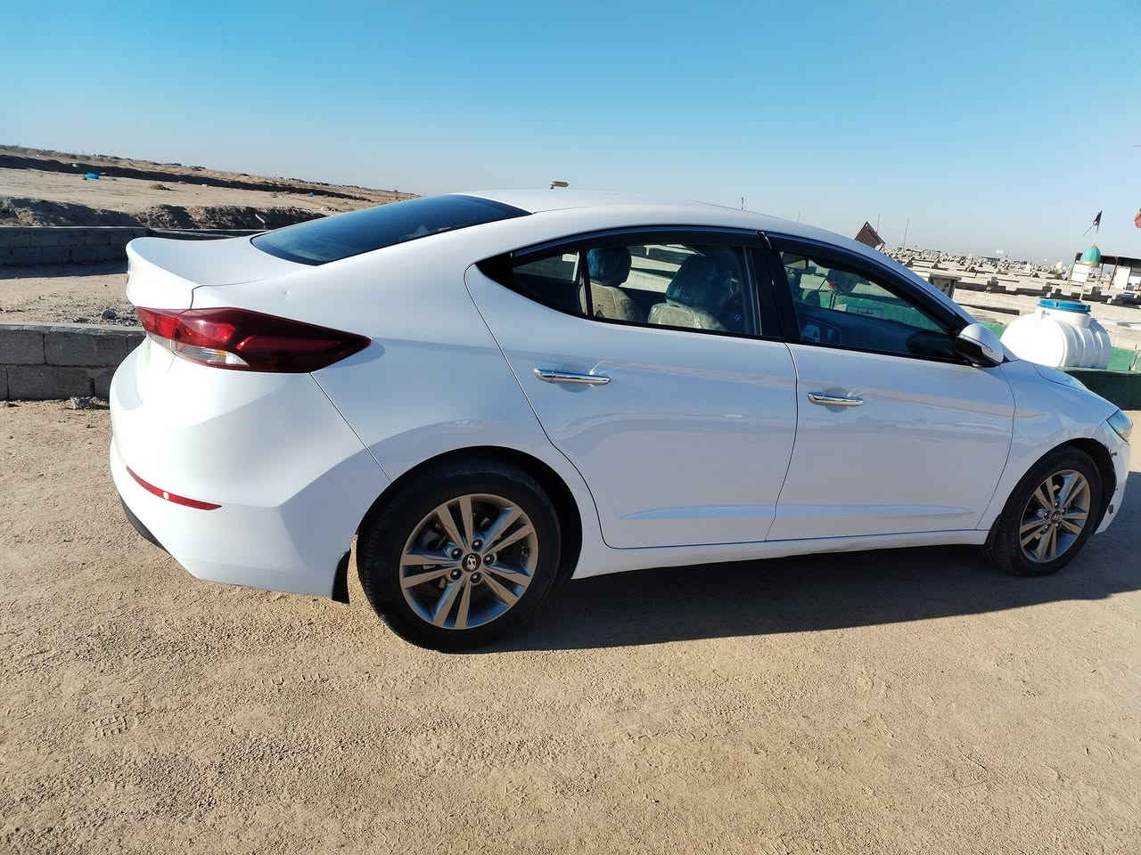 السلام عليكم ورحمة الله النتره موديل 17 سياره جديده للبيع الاستفسار يتصل ***********
