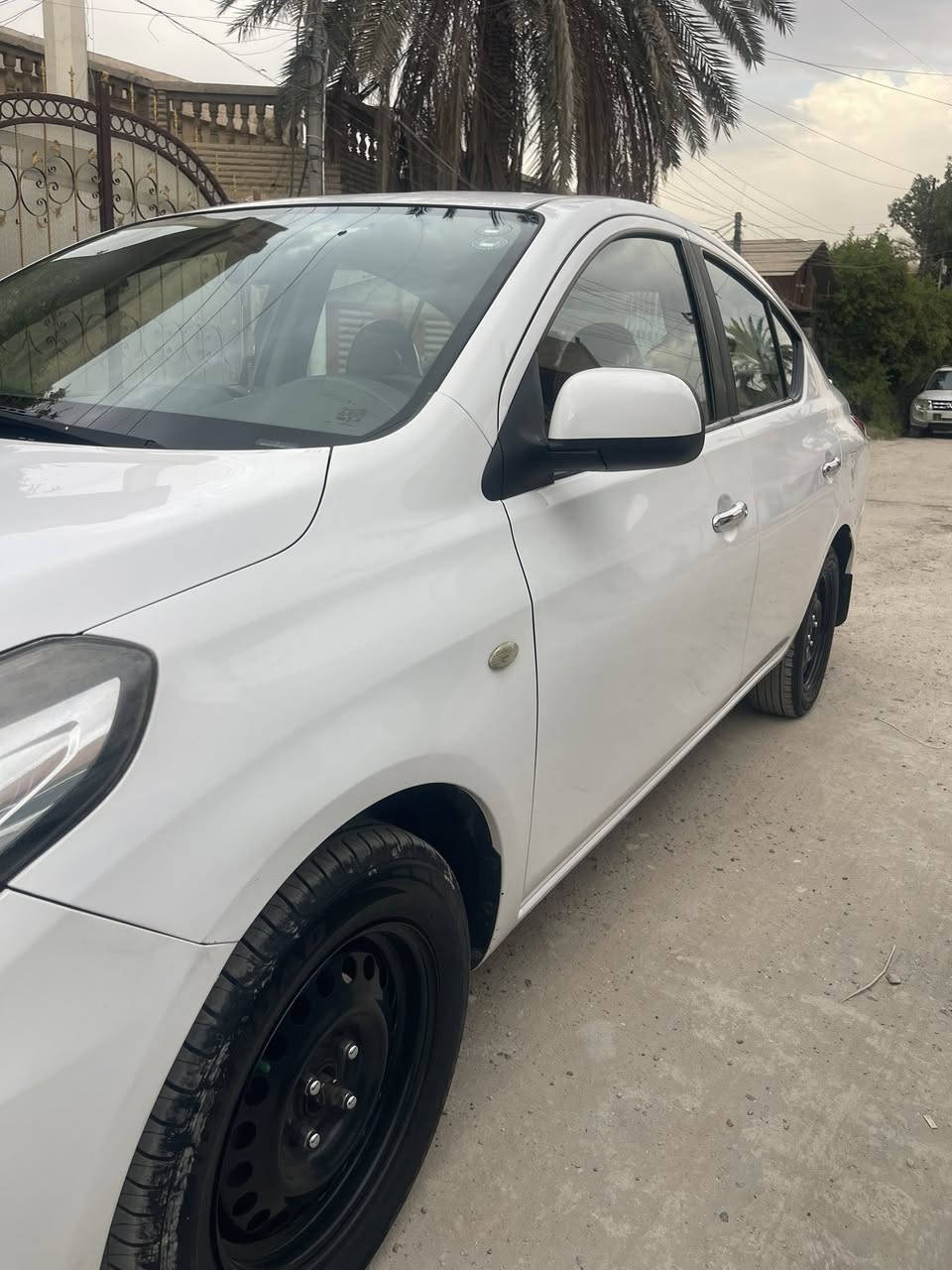 السلام عليكم ، نيسان صني هندي 2021 
السيارة بدون اي نقص ،،ماشية 80 الف 
بدون بارد بدون صبغ لوحات اربيل ، السعر 112 
بغداد حي العامل ***********
