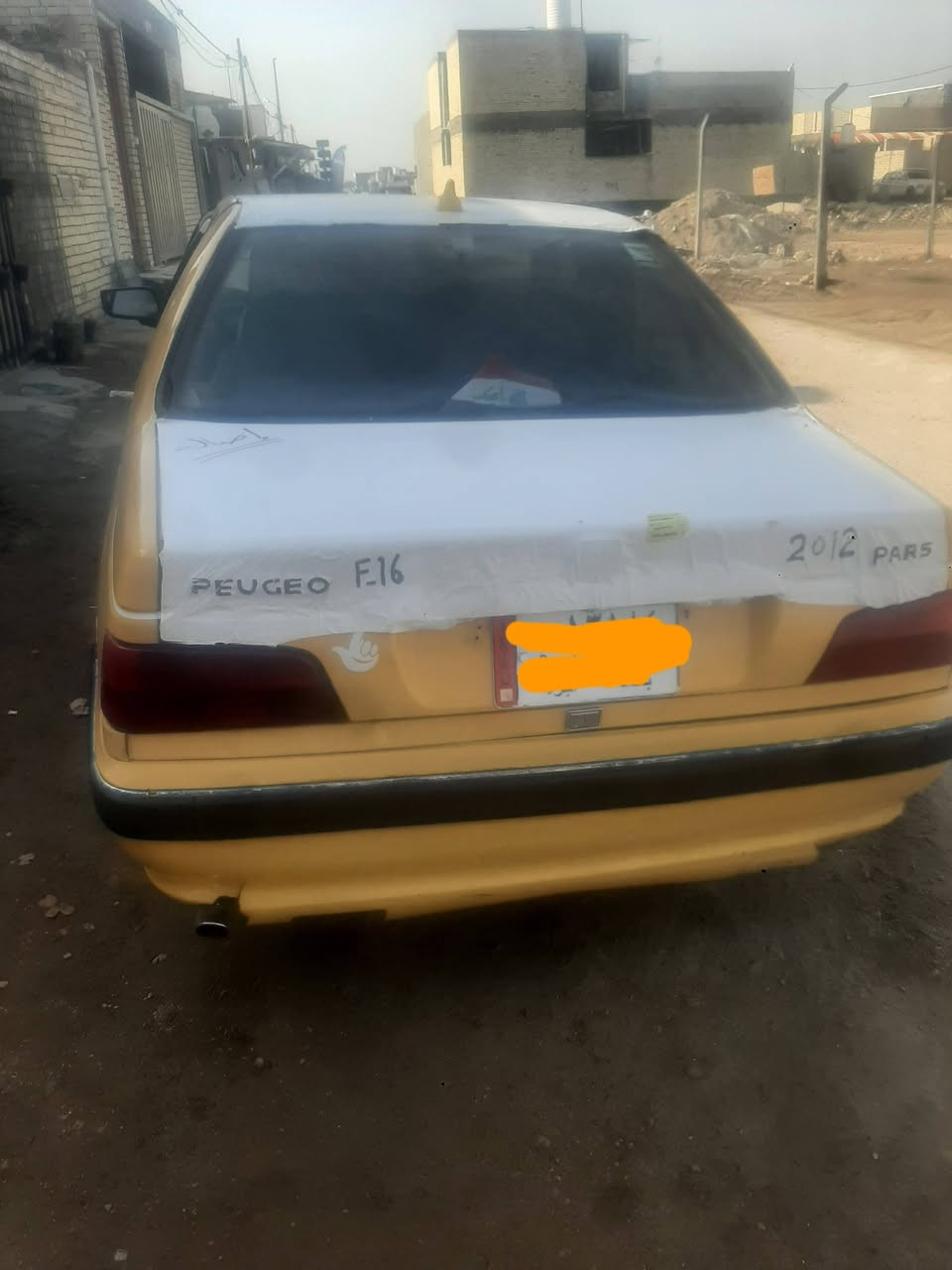 السلام عليكم بيجو بارص موديل ١٢ للبيع محرك كير خير من اللة والباقي كدام العين السعر ٣٦
***********
