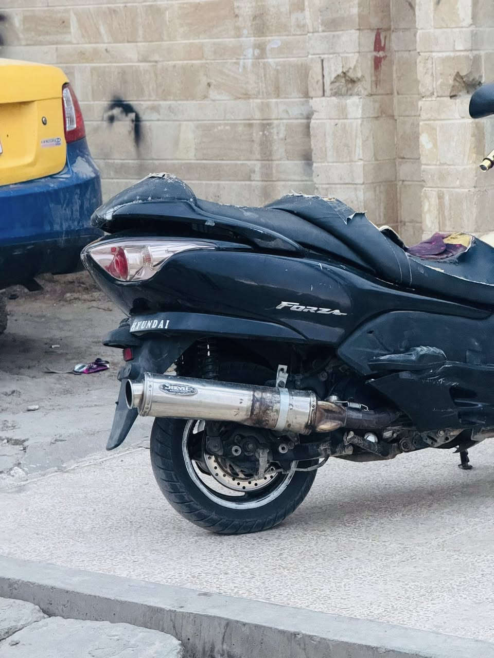 فورزا 08 للبيع
محرك ما مفتوح شرط لا صرف ولا نفخ جويتر نضيف
سرعة160 معدل وتحريكه فول بريك ABS 
كهربائيات كلها شغالة دراجة نكرة سلف وبدون اي خلل
صالنصه رياضي فصلات 
السعر مناسب 500وبيها مجال بسيط
***********
***********
