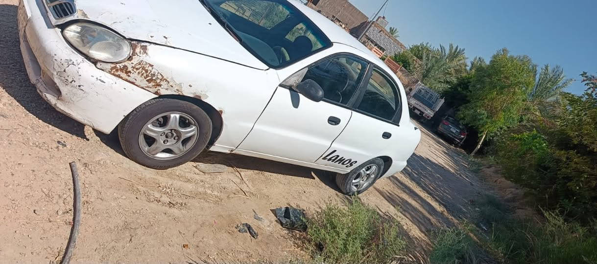 السلام عليكم دايو لانوس موديل 97 محرك 1600 السياره بلاديه فول اوته ماتيك كير كفاله محرك بي صوت يرادلو كرنك بس شغال كهربائياته كله شغاله غرفته جديده شاشه وسستم سماعات جديد باتري جديد زوج تاير امامي جديد رقم بغداد سنويه لل ٢٨ السعر ٢٢ وبيه مجال بسيط للاستفسار *********** مكاني هيت قرية خسرج
