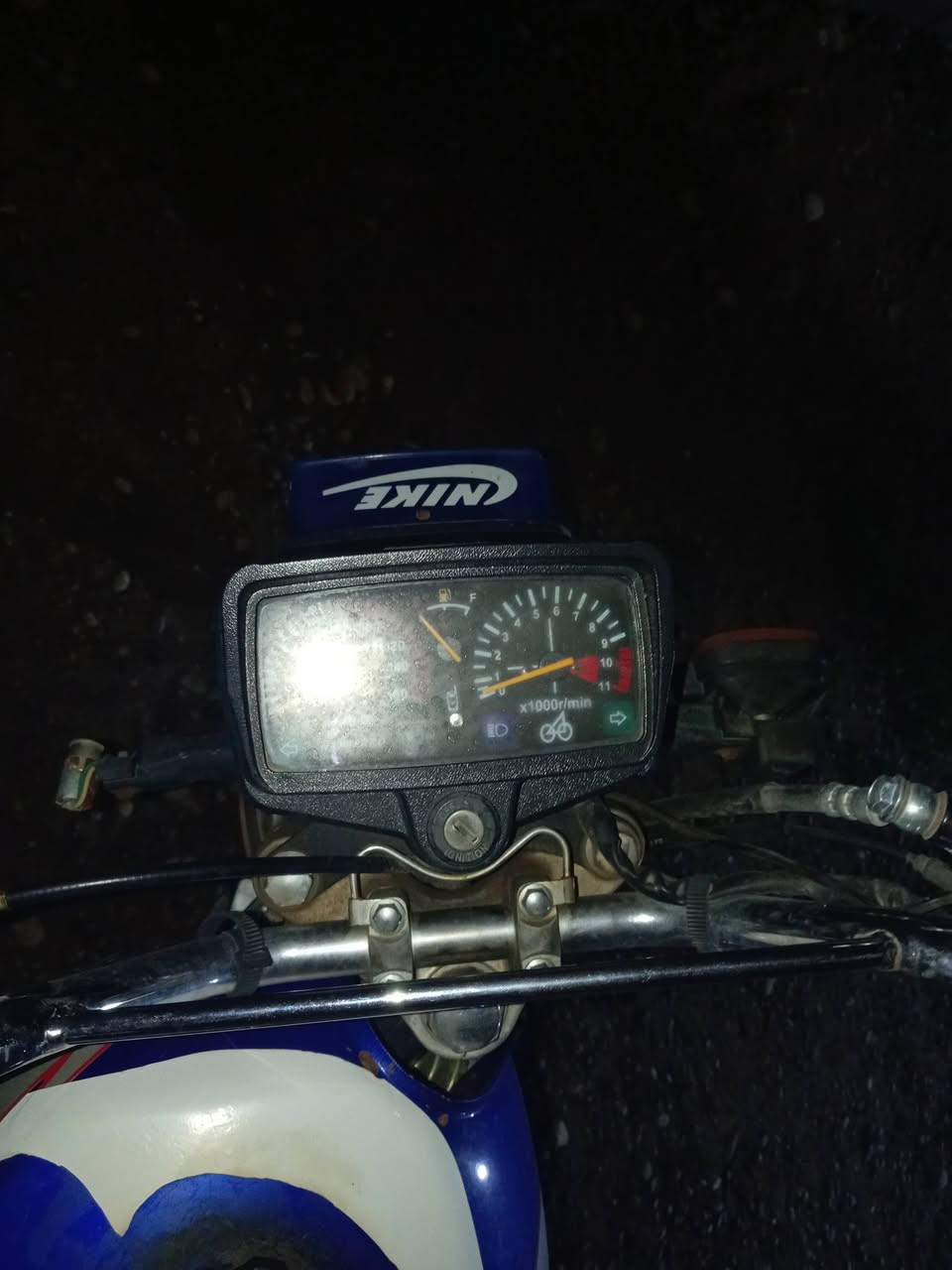 للبيع دراجه سيفان 2020
اي عيب مابي كهربائي شغال أوراق
سعر خاص


**إذا كنت صاحب هذا الإعلان وتريد حذفه لأي سبب، رجاءا أرسل رسالة إلى الدعم الفني**