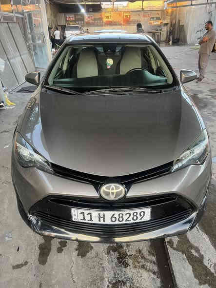 السلام عليكم كورلا ٢٠١٩ Le لون رصاصي وارد كندي للبيع ماشيه ٥٩ الف ميل كير ومكينه مكفولات بلاديه 
ضربته مثل ما واضح بالصور باب خلفي مبدل وامامي مصبوغ 
يعني صفحه كامله مصبوغه جهه الصدر صور سونار موجوده 
تحكم استيرن
شاشه وكاميرا خلفيه 
رادار امامي 
توقف تلقائي
مكينه ١٨٠٠ مرغوب 
صدر جديد 
تخم تايرات جديد 
تحكم امرايات جانبيه
تبريد خير من الله يخبل 
Ups اواكس و
تخم زنون بلادي 
سيارة رقم بغداد انكليزي بأسمي 
هزه جديده سنويه جديده 
سيارة نظيفه وعلى ايدي مابيه نقص دهن تويوتا الاصلي 
السعر 140ورقه بيه مجال تجي شوف يله اخصم السعر
مكاني بغداد الحبيبيه 
***********
