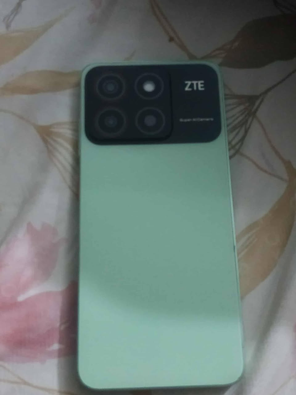 الذاكرة: 4 جيجابايت رام (مع إمكانية إضافة 8 جيجابايت إضافية افتراضياً) و 64 جيجابايت مساحة تخزين داخلية.
المعالج: Unisoc SC9863A ثماني النواة.

الشاشة: بحجم 6.75 بوصة وبدقة 720×1600 بكسل.

البطارية: سعتها 5000 مللي أمبير.

عنوان حله شارع الحسينيه رقم الهاتف ***********
