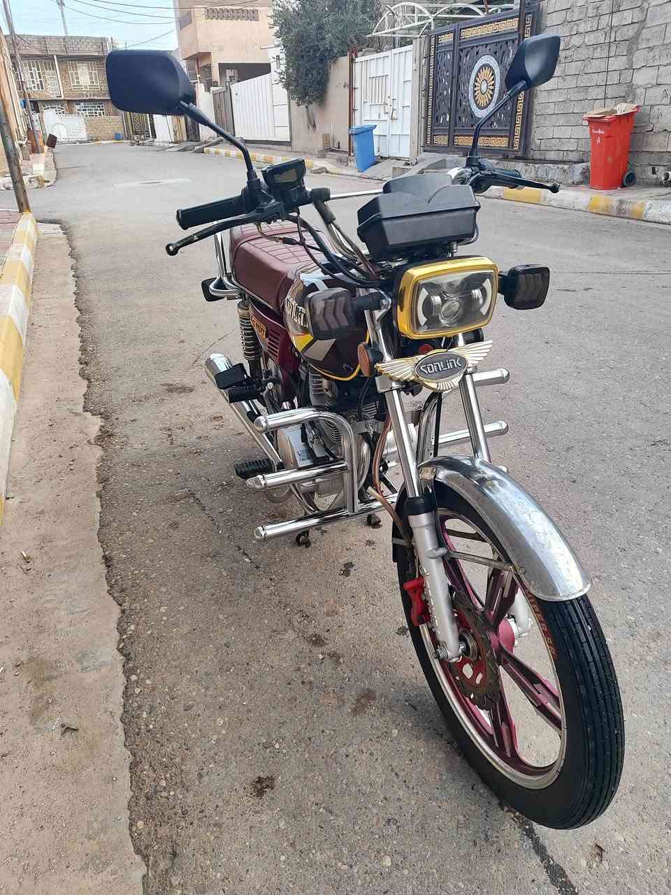دراجه ايراني للبيع موديل 2024كفاله عامه السعر 775وبي مجال ***********
