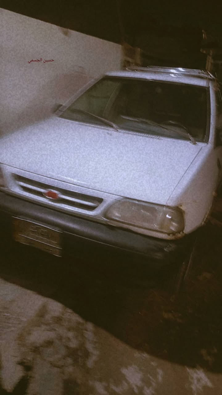 السلام عليكم ورحمه الله وبركاته سيارة سايبة بيكم موديل 14جديدة مكينة وكير جدد رقمها واصط سنوية لل 27مصفرة غرامات ماعليها رقم راعيها ضيعتة  راعيها بالكوت ابيع بدون راعي اتكفل عشائر وقانون سعرها قفل قفل من الاخير 20ورقة من المرور جيب رقم راعيها 
    عنواني بغداد مدينة الصدر ***********
