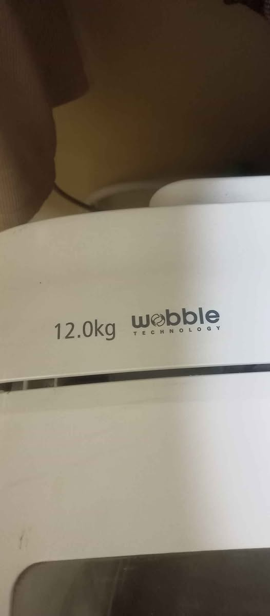 غساله سامسونك 12 كيلو فول اوتوماتيك 
نظافه ممتازه جدا ما بيه اي عطل بلاديه وشغاله سعر 200 الف رقم الواتساب *********** بغداد, العراق
