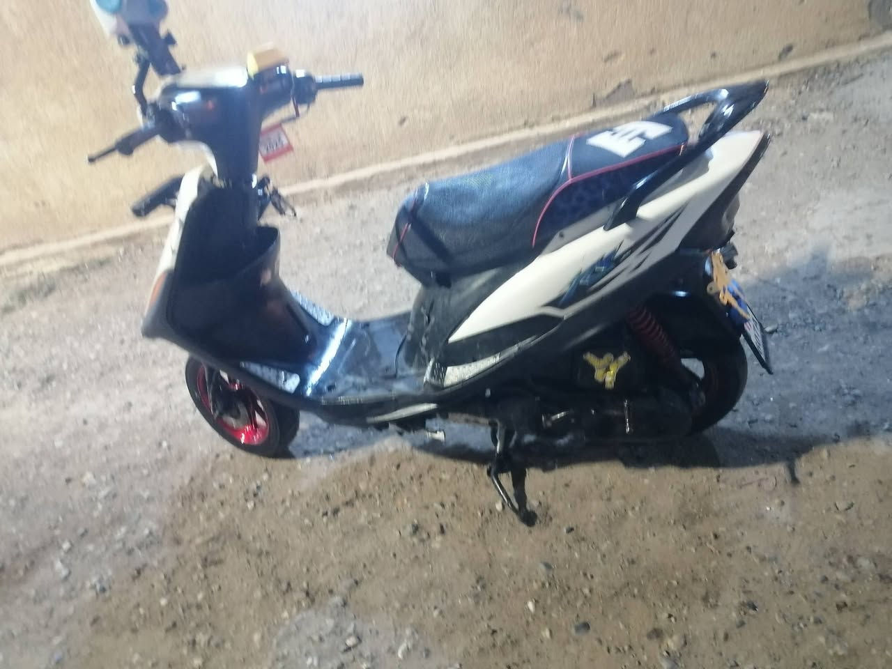 السلام عليكم  ماكس عدلة نضيفة بوشة 55رياضي عليهة تزويد شيال محرك رياضي  ستاند صفح رياضي ويالة رياضي تايرات نضيفات  باتري جديد سلف رياضي جديد مكاني بغداد المدائن  ***********
