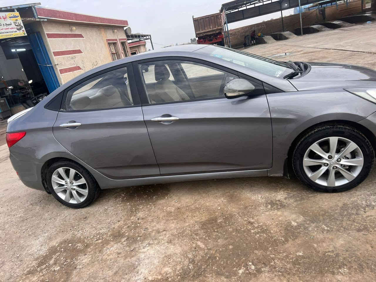 السلام عليكم اكسنت موديل 2015 خليجي السياره أحله من الصوره تخم تايرات جديد صدر جديد شاشه كابرلي تبريد رقم بغداد ثلج تدفئه داخل صاج العنوان صلاح الدين قضاء بلد  *********** السعر 100
