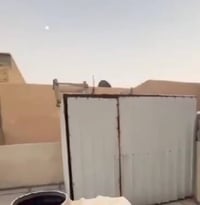 عندي هاذ المخزن كامل ينفتح وينشد براغي نضيف تقريبن 3عرض و 3طول مكاني ا...