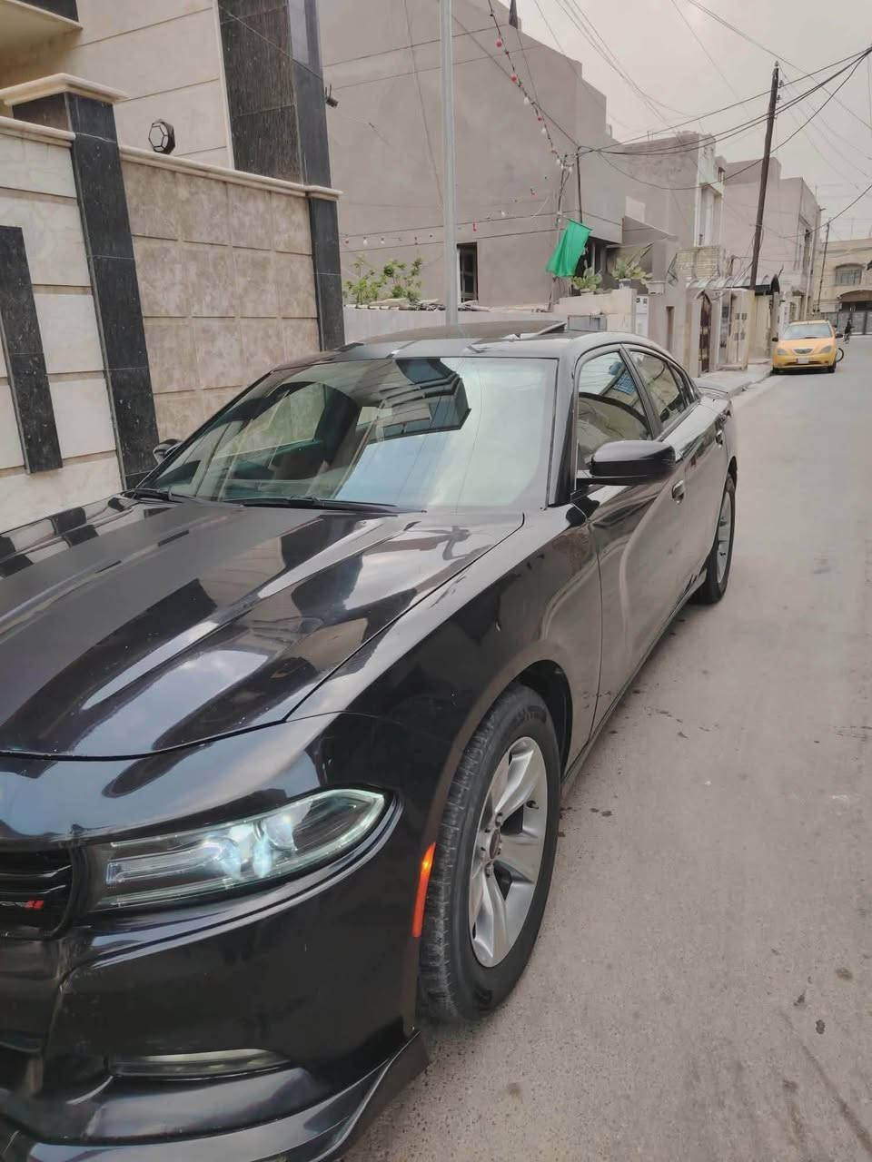 جارجر 2017 plas كندي
حادث بنيد بدون دواخل ولا ايرباك 
السياره مكفوله كير ومحرك وتبريد 
١٨٠ السعر

*********** للستفار بغداد, العراق

