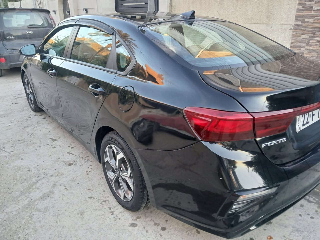 السلام عليكم ورحمة الله وبركاته من رخصة الادمن كي فورتي 24 صبغ جاملغ فقط بدون دواخل مرقمة اربيل و جاهزة السعر 130 
***********
