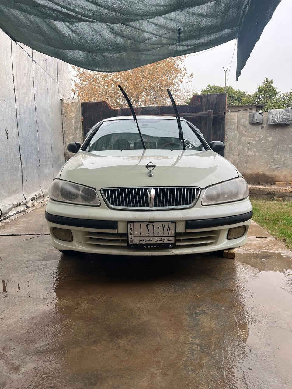 سياره نيسان سني موديل ٢٠٠٣ كير عادي السياره بأسمي جاهزه من كل شي تدفئه تبريد لايت زنون  فيت بم مع بلكات مع مجاول شد جديد تخم تاير باتري كله جديد باور ستيرن جديد منظومة تبريد تبديل كامل مابيها اي حادث السعر ٧٨ وبيها مجال قليل  هاتف ***********
