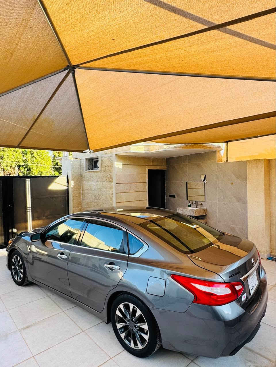 السلام عليكم
نيسان التيما
موديل 2017
وارد امريكي طخته بالدعاميه الخلفيه بدون دواخل او ايرباك بيه الصندوك بس بخ اثر بارد وبيه بارد شبر يم قبق البانزين البچم كبس شرط حته الدعاميه الاماميه بدون صبغ
ماشيه 80 حقيقي بشرط الفحص
مكينه 2500 مكفوله برغي مامفتوح بيه
الكير برغي ما مفتوح بي
صدر امامي وخلفي جاهز
تخم تاير جديد
تبريد ثلج 
بوليش ونانو سيراميك وحمام جديد
رقم سليمانيه. باسمي شرط التحويل والوكاله
السعر (115) 
📍صلاح الدين-بلد-الضلوعيه
*********** بلاد, صلاح الدين
